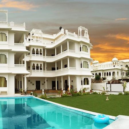 Sai Palace Hotel Udaipur Bagian luar foto