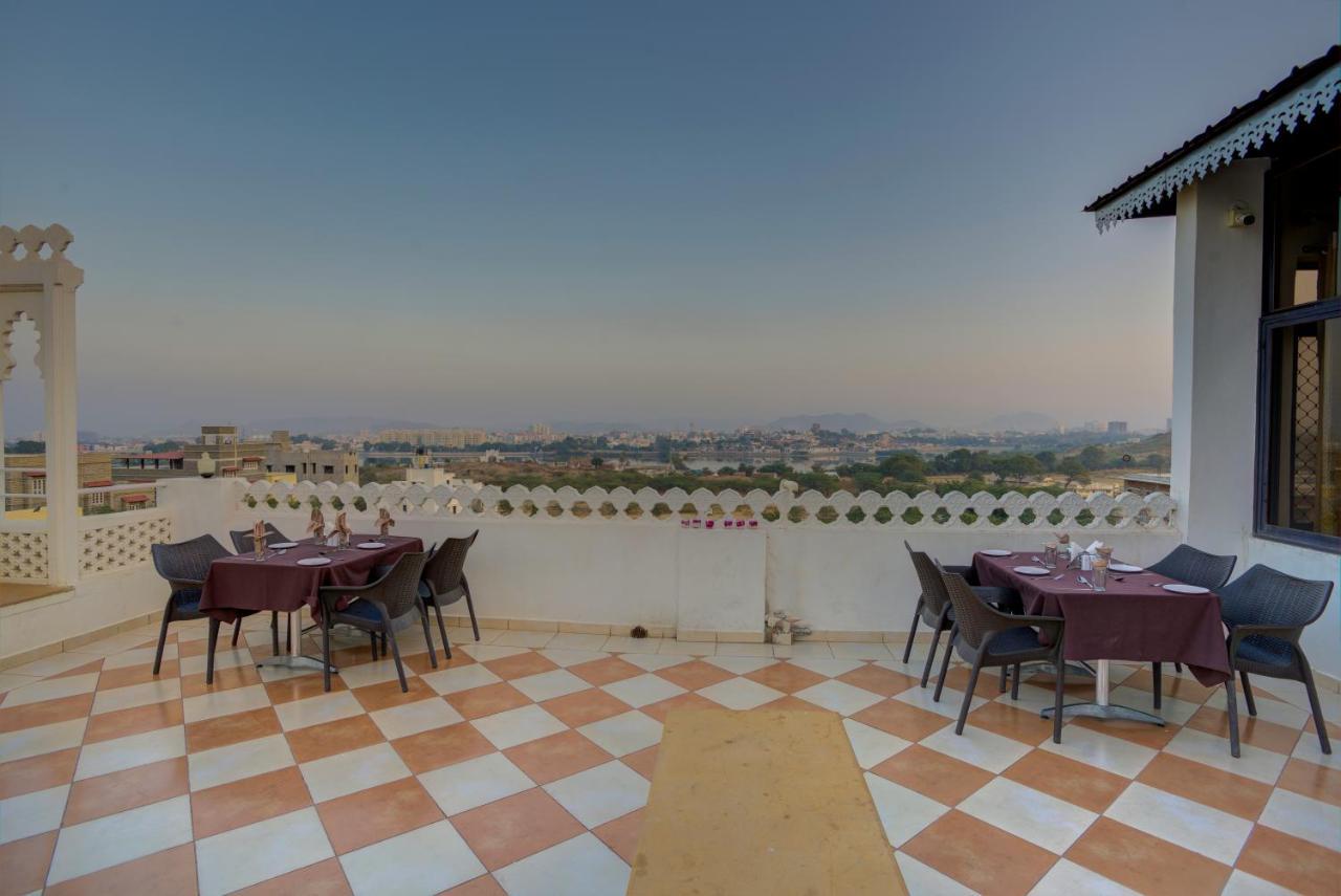 Sai Palace Hotel Udaipur Bagian luar foto